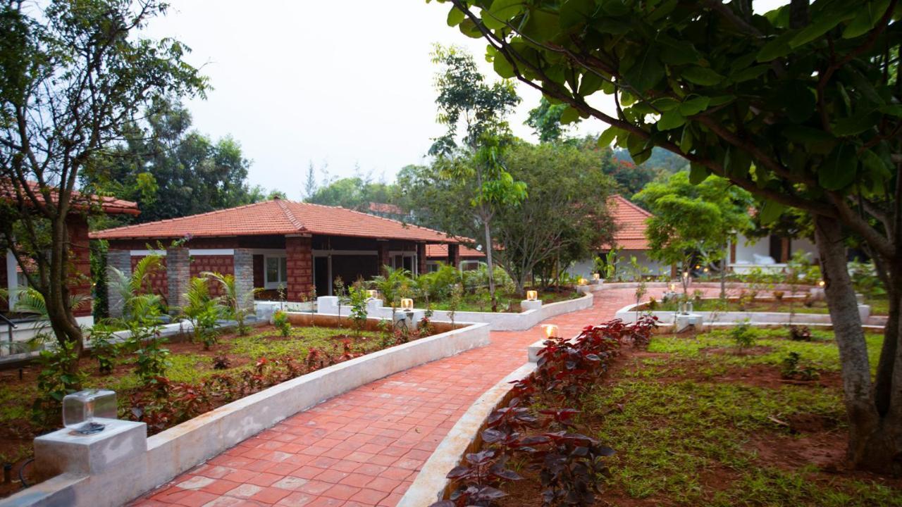 Aara Jungle Resort Coimbatore Exterior photo