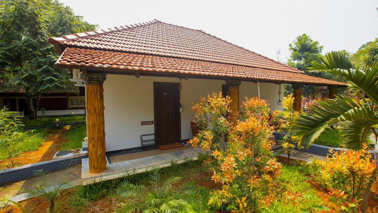 Aara Jungle Resort Coimbatore Exterior photo